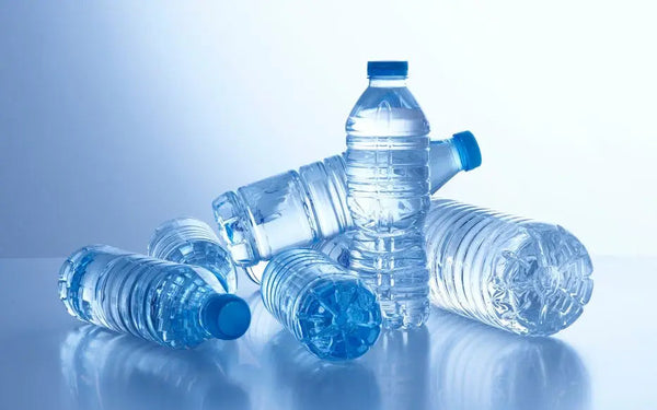 Combien de temps se conserve l’eau en bouteille plastique ? - Pureva