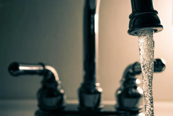 Quels sont les dangers du chlore dans l'eau du robinet ? - Pureva