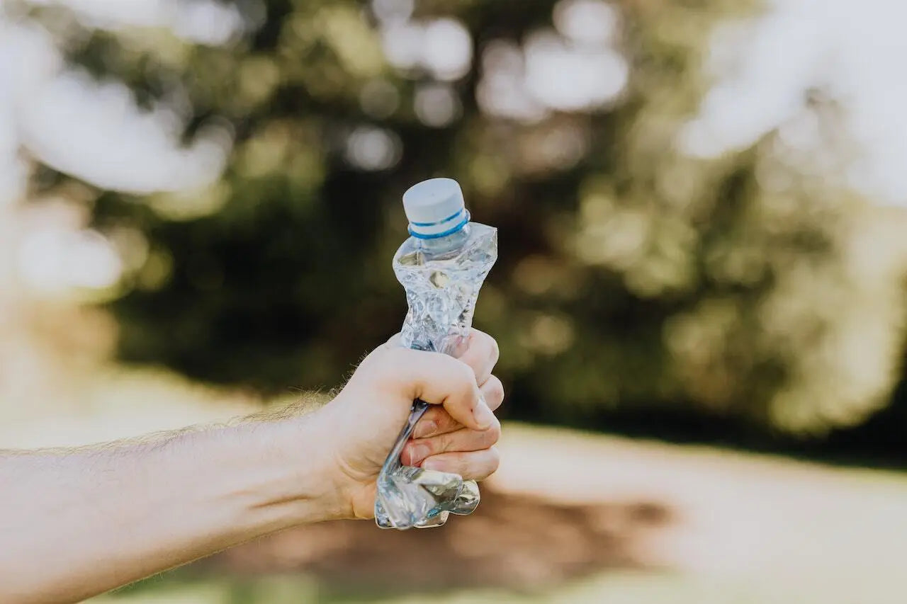 Top 5 des Alternatives aux Bouteilles en Plastique I Pureva - Pureva